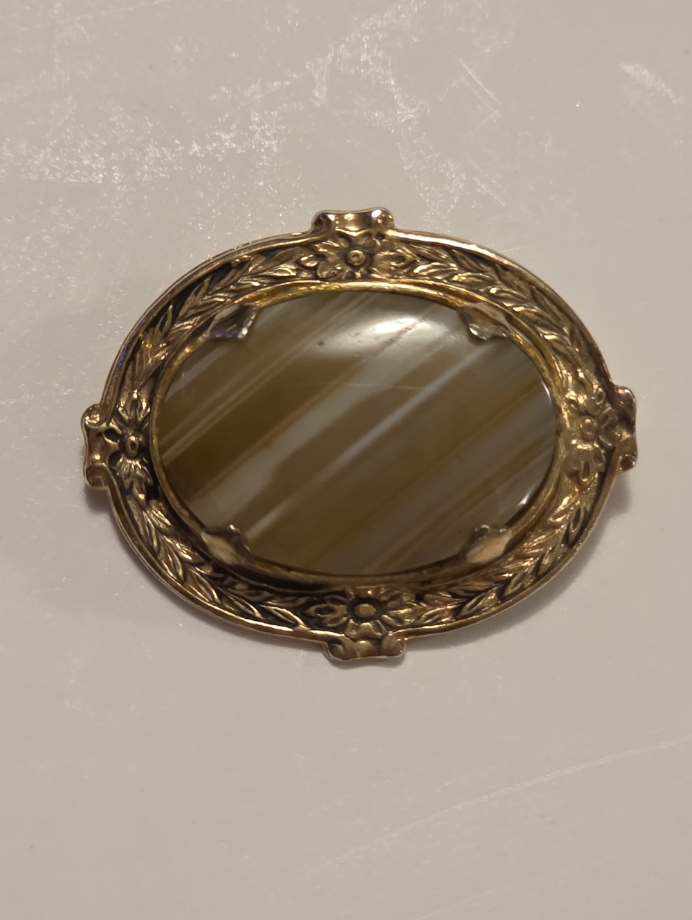 Vintage Victorian Bridgerton Agate or Chalcedony Ornate Gold Tone Floral Brooch